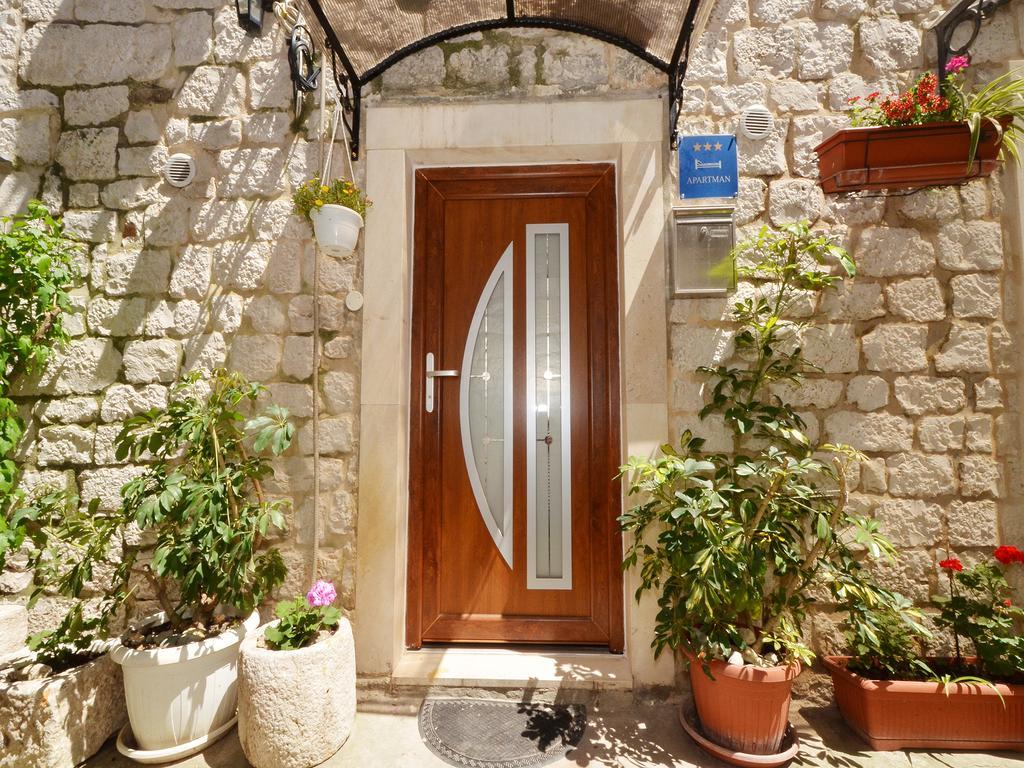 Apartment Nikolina Trogir Luaran gambar